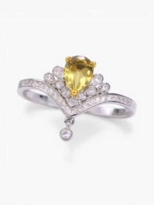 Crown Crystal Ring – Golden Yellow