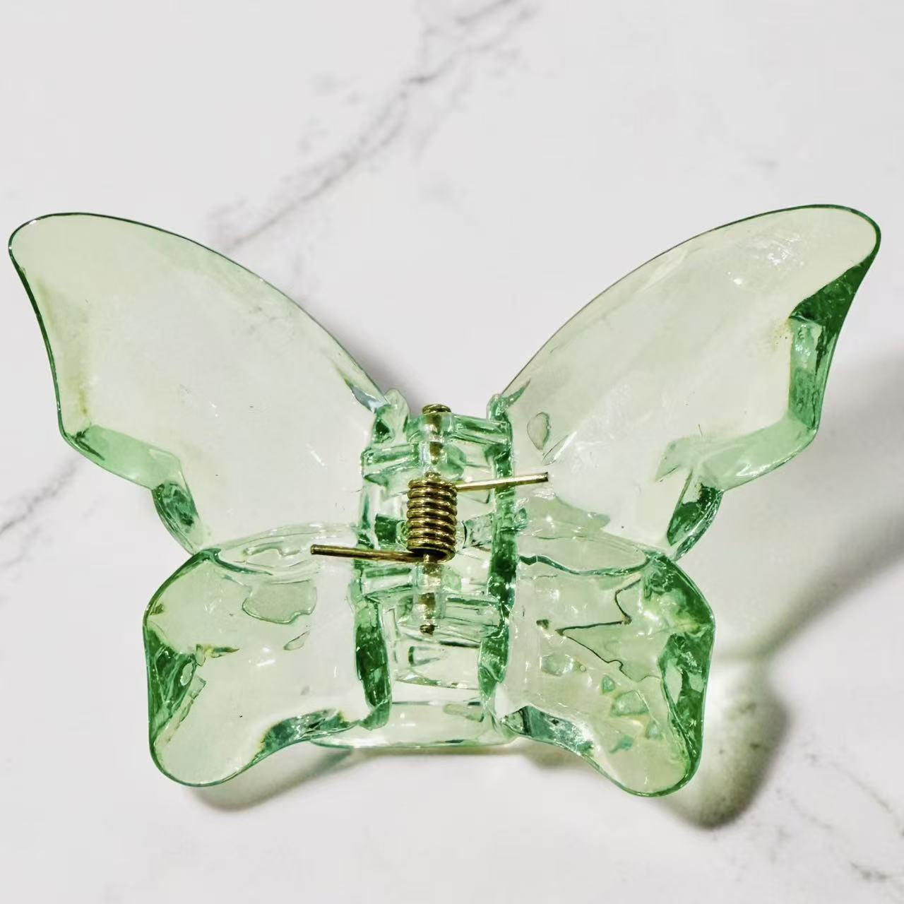 Iridescent Butterfly Claw Clip – Fresh Green