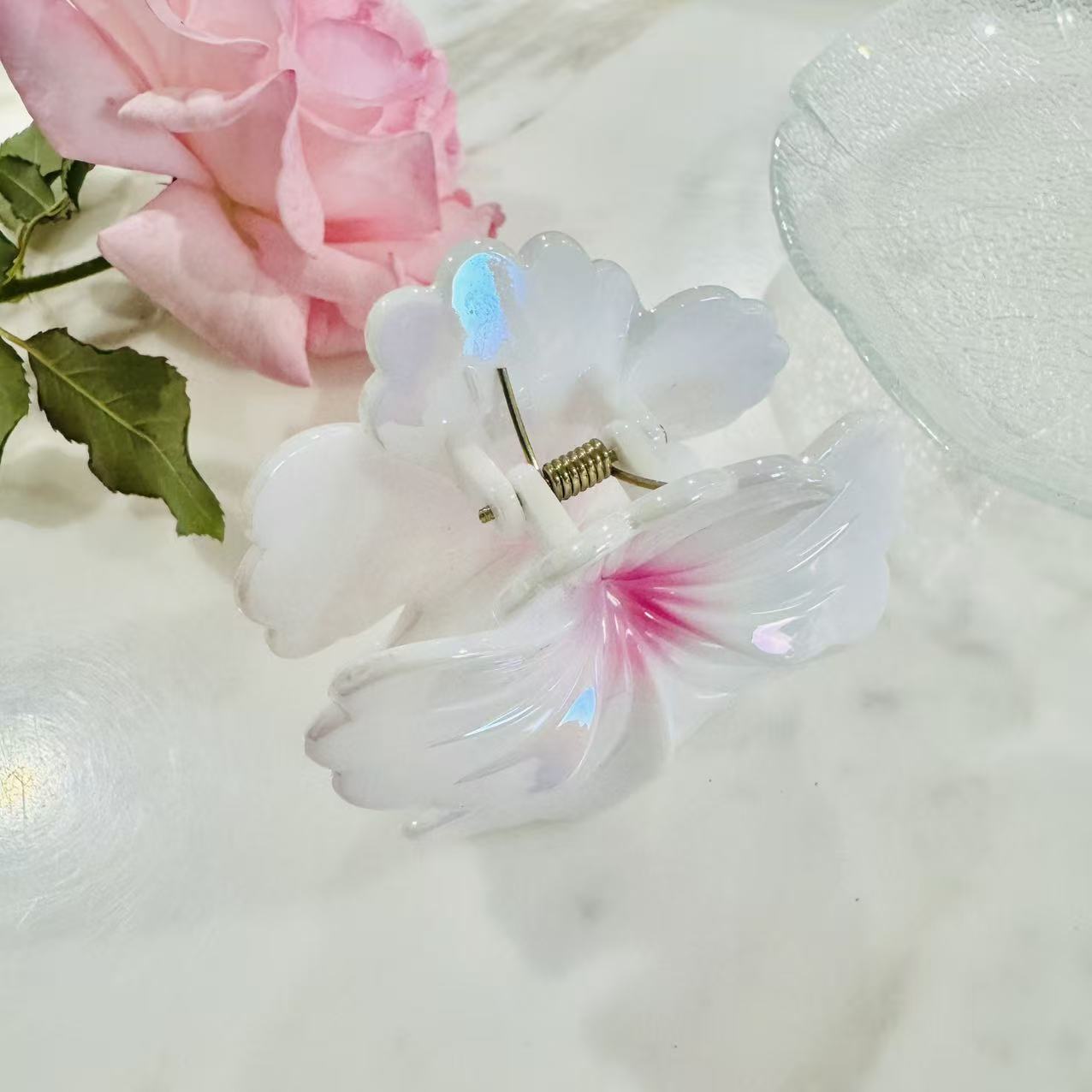 Iridescent Hibiscus Claw Clip – Blush Pink - Image 2
