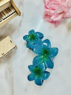 Pearl Frangipani Claw Clip – Ocean Bloom