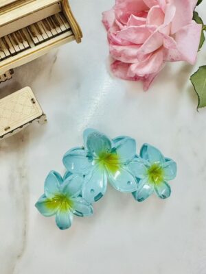 Pearl Frangipani Claw Clip – Lagoon Bloom