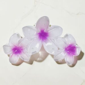 Pearl Frangipani Claw Clip – Blush Bloom
