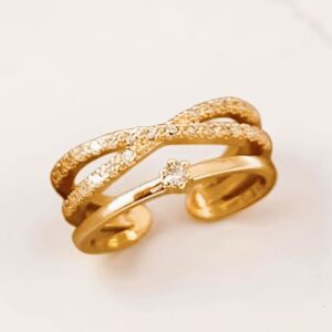 Double Layer Crossover Ring – Gold Tone