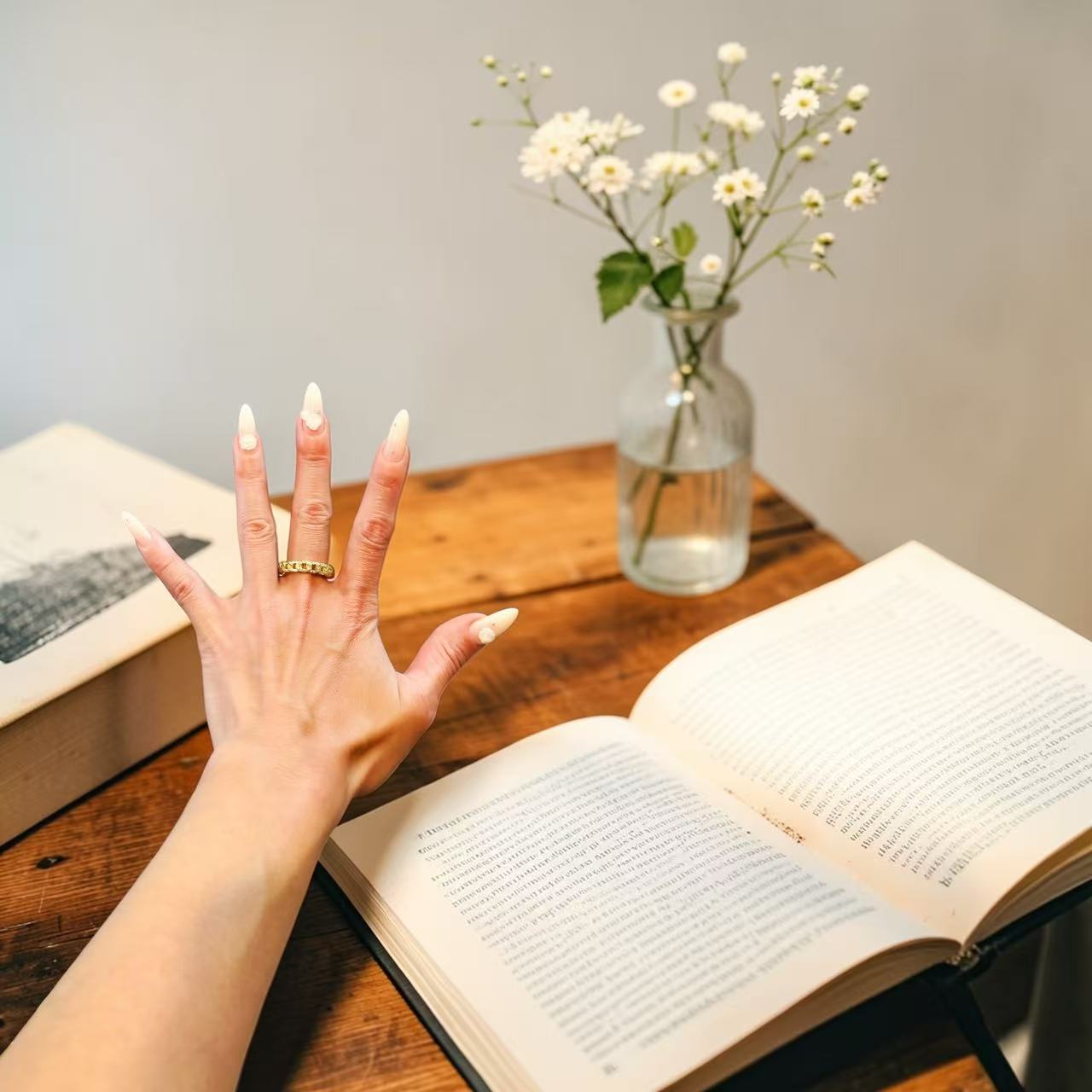 Textured Interwoven Ring – Gold Tone - Image 3