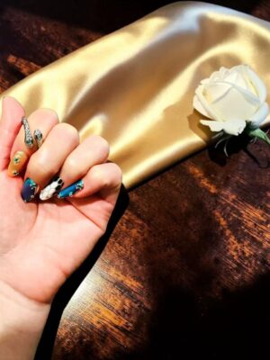 Sleek Snake Ring – Silver Tone